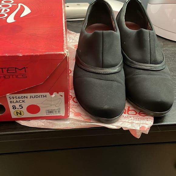 abeo Judith boot 8.5 Black Neutral Arch - Picture 7 of 9